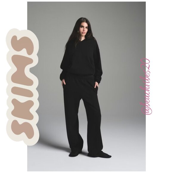 SKIMS Cotton Fleece Classic Hoodie Onyx Medium NWT - Picture 1 of 7